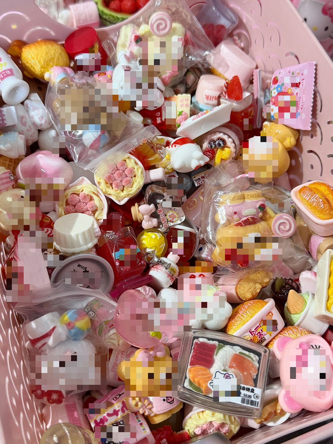 Food Charm Mix 🍱🧁🍙